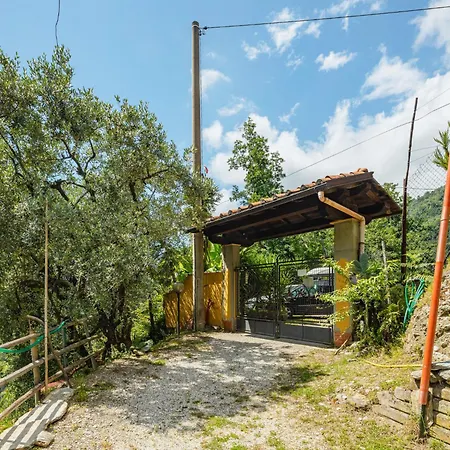 La Sperduta By Interhome * モンティニョーゾ